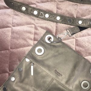 Hammit Reversible Crossbody